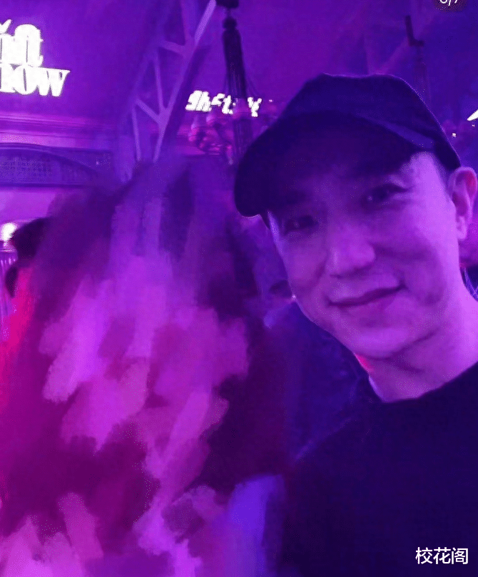 塌房男艺人大聚会,柯震东房祖名变沧桑,林俊杰也美人在侧