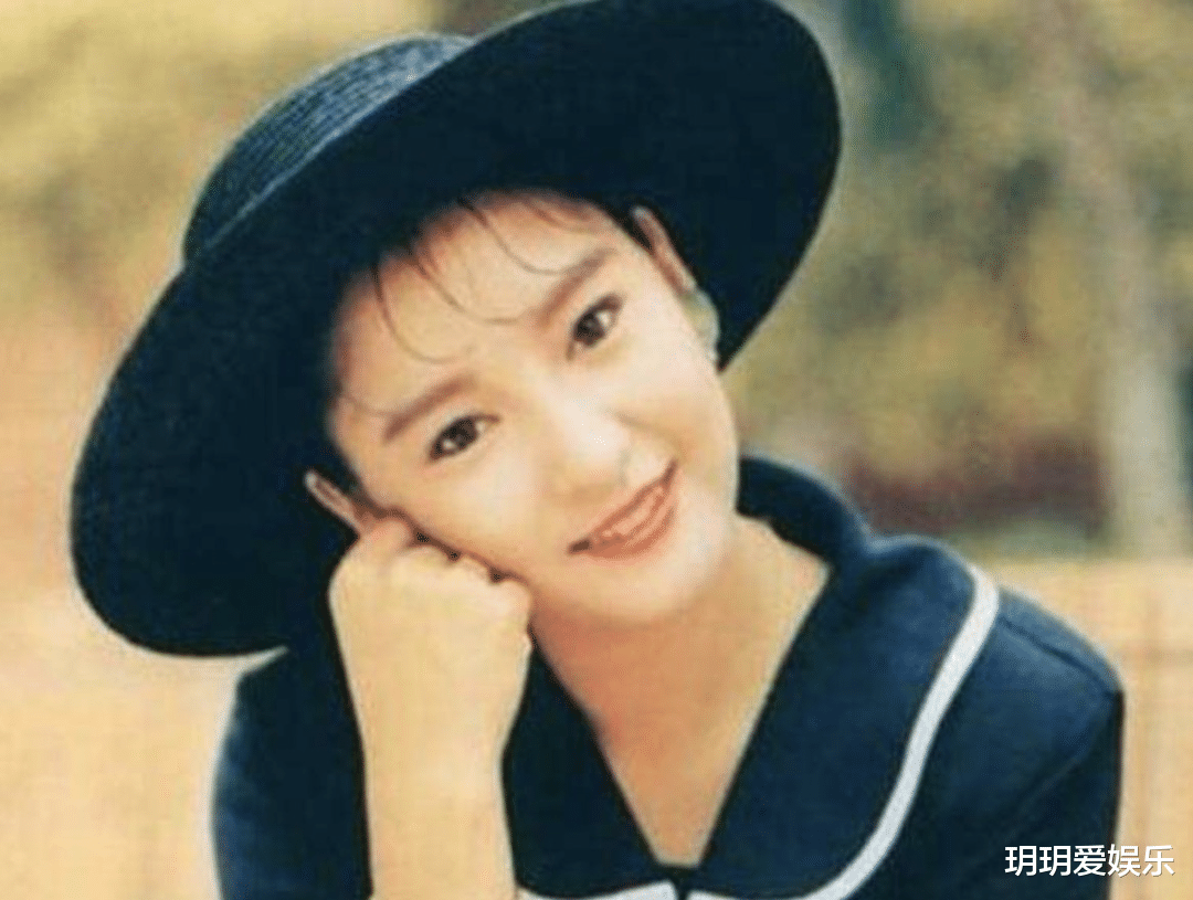 “最美李莫愁”:16岁爱上张国荣,18岁未婚生子,58岁仍单身