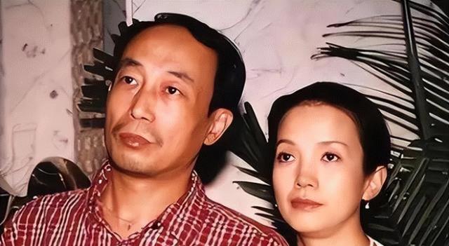 孙海英|孙海英被曝在国外捡垃圾，一天卖21美元，曾说没特殊情况不回国