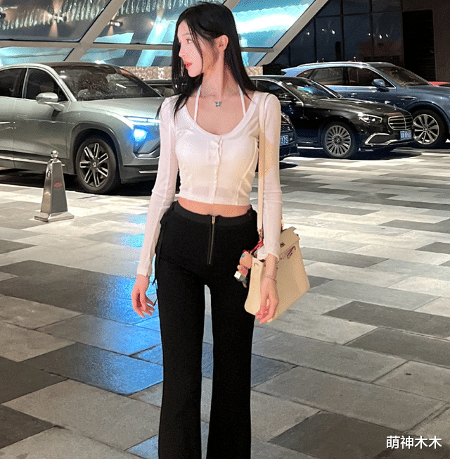 李现绯闻越演越烈!女方晒止吐神器被疑怀孕,粉丝要求工作室发声