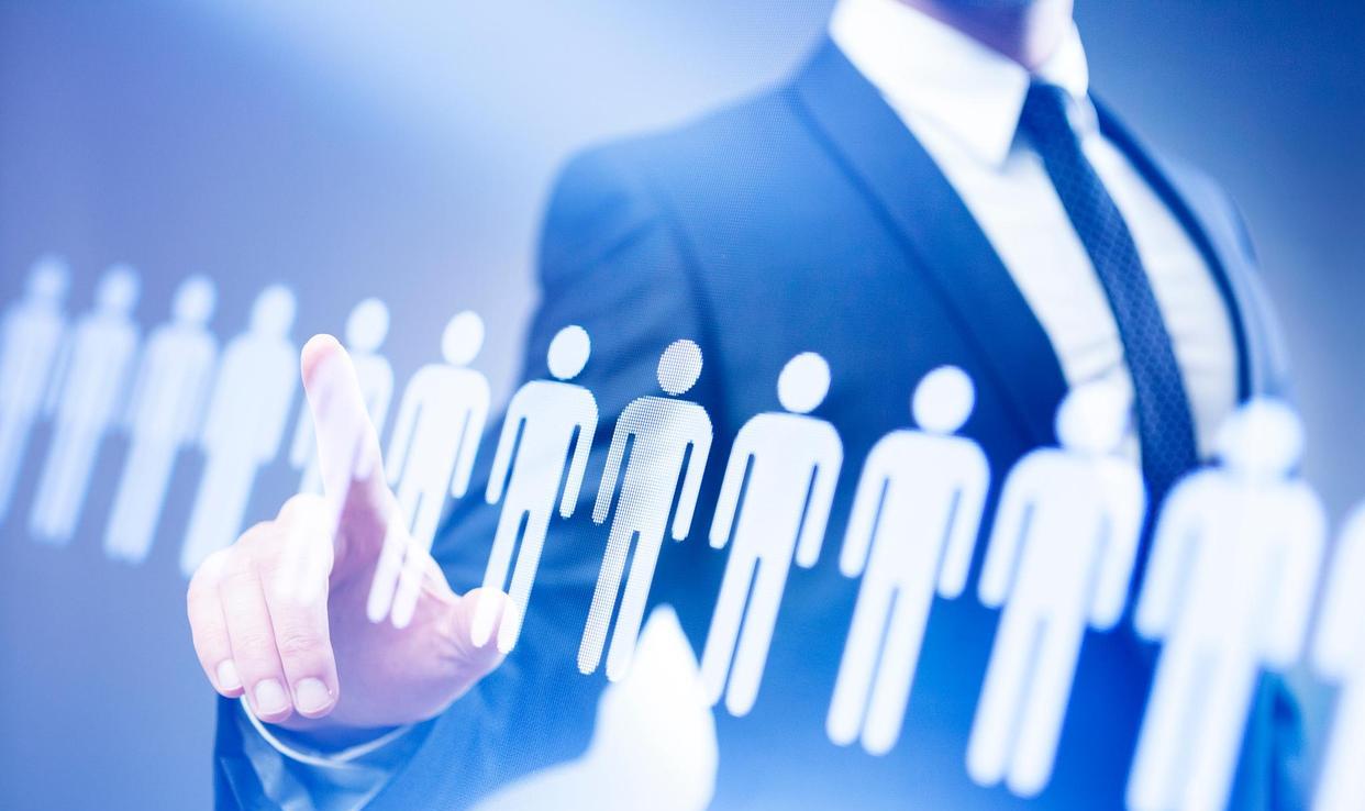 蛋糕|新形势产生的影响下，需要酒店做好对于人力资源的管理工作