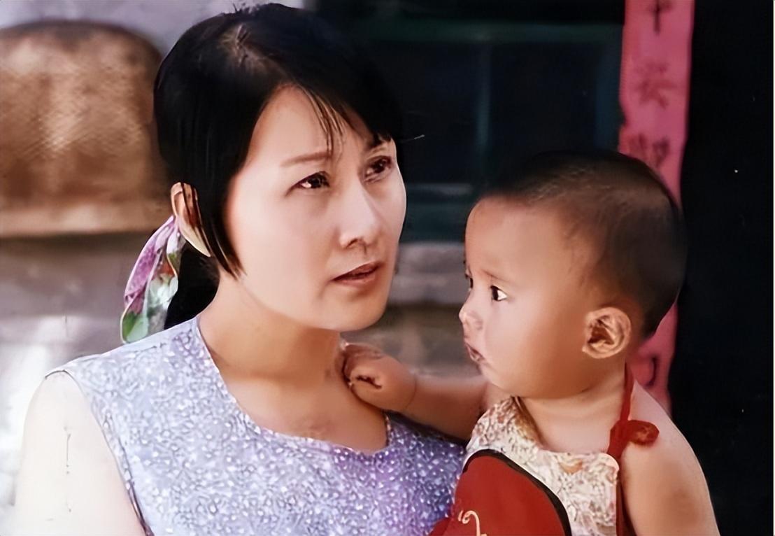 张凯丽|是老戏骨还是戏混子?