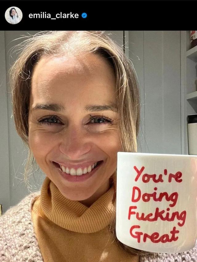 孙俪近照一夜老10岁:她怎么越养生越老?