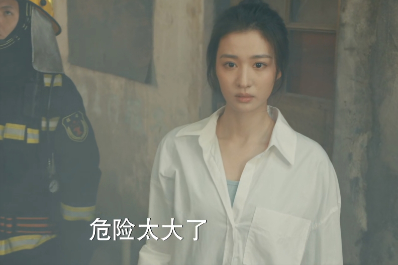 一人毁了整部剧!31岁杨洋“老毛病”不改,杨超越这步棋也成败笔