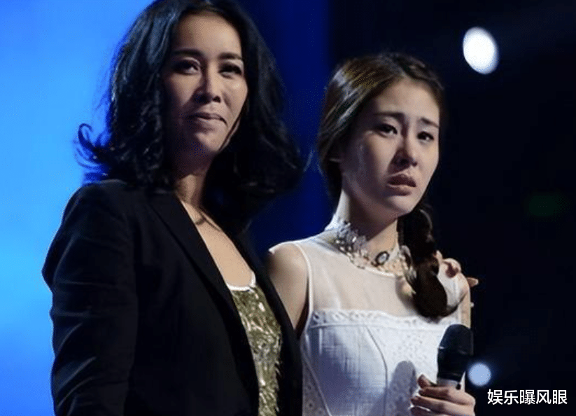 张碧晨|曝张碧晨花3000W买好声音冠军,导师是那英,其父亲主动塞钱