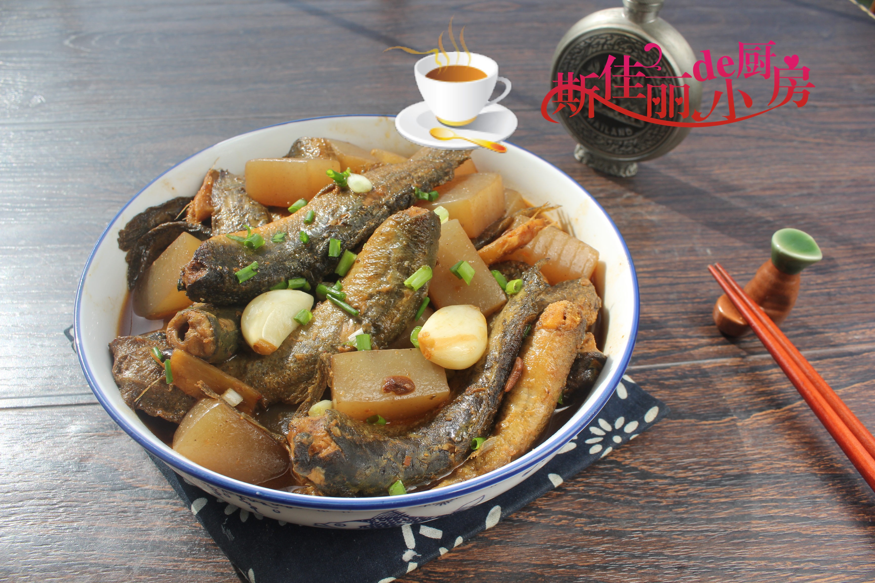 美食教程|秋天大鱼大肉靠边站,这菜三天两头炖一大锅,滋补又鲜美,好吃不上火,总也吃不腻