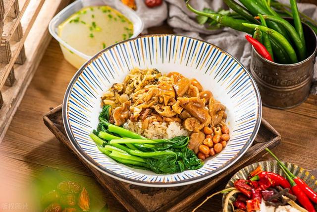 伤胃就是伤命!5个坏习惯是胃癌“元凶”,若有一个,尽早改掉吧