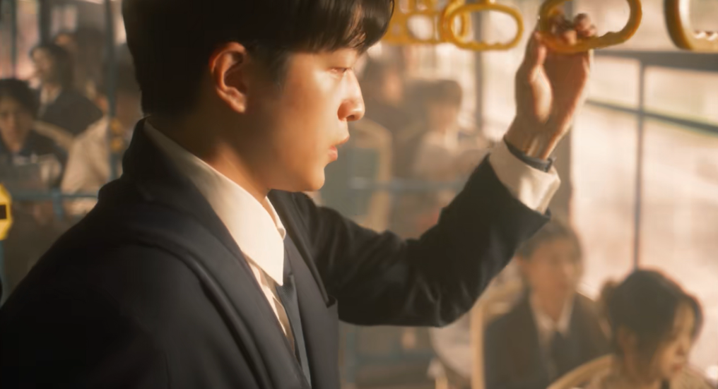 2天票房4.8亿,差评满天飞的“大烂片”被捧上日冠,中国观众咋了