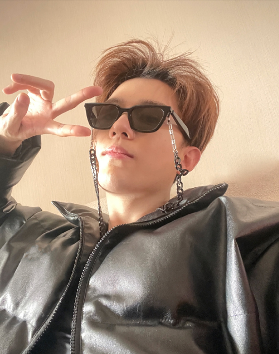 李咏|曝知名男星有特殊癖好,发生关系时爱咬人,女方哭诉:太疼了!