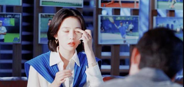 姐弟恋|《爱情而已》我弃剧了!忍了男主丑女主木,忍不了还玩姐弟恋烂梗