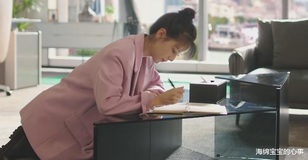 看完魏哲鸣新剧,不禁感叹:明星会选剧本真的太重要了!