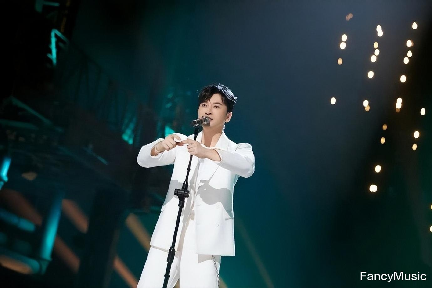 《披荆斩棘》播出,哥哥们名表受关注,全是隐形富豪令人惊叹