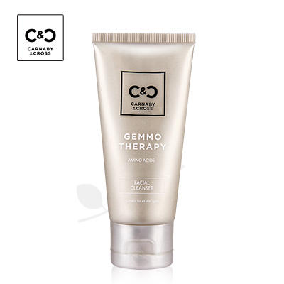 黑头粉刺毛孔粗大用什么洗面奶