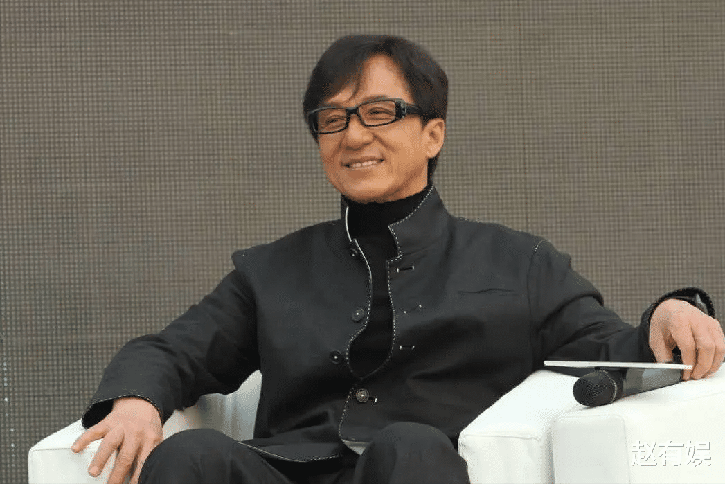 28年夜夜折磨,成龙邓丽君私生子真相浮出水面,起底成龙的风流史