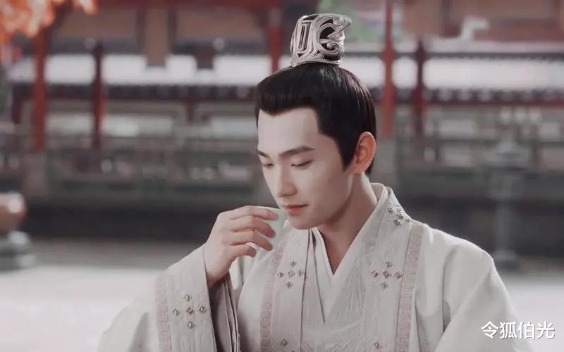 一个暑假6部爆款,一个濒临死亡,韩国电影给中国“上了一课”