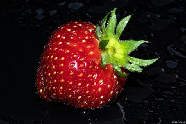 肝不好，脚先知？若双脚发出这4个信号，建议及早去做肝功检查