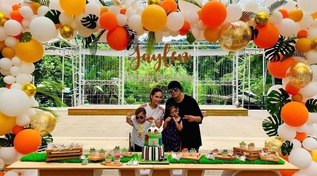 周杰伦为娇妻昆凌庆生，二人游艇出海好甜蜜，“三宝妈”称呼亮了