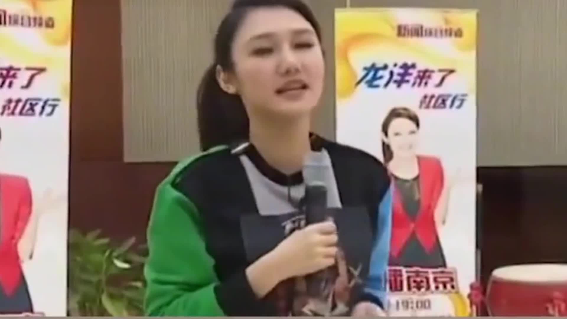 龙洋|龙洋(二):拼命三郎式的大学生活、创办地方台脱口秀节目