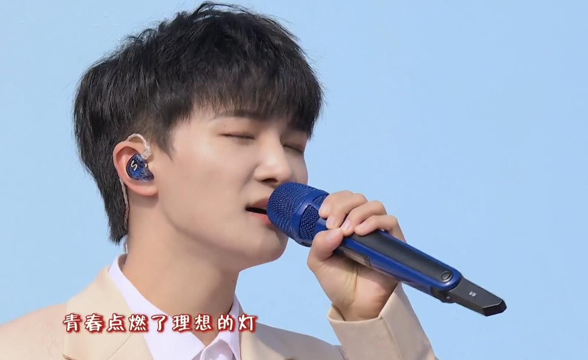 央视|央视五一晚会:任鲁豫龙洋撑场,张杰slay全场,人民日报点赞周深