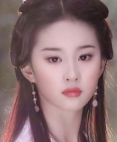 刘亦菲是“变性人”?圈内人士爆出猛料:她曾做过2次变性手术