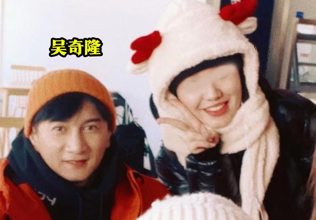 |曝圈内top级明星夫妇疯狂出轨,男方潜规则学员