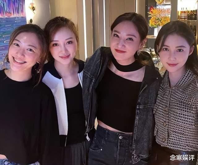 张颂文|健康亮灯！潘玮柏带宣云买戒指，霸气刷卡不心疼，身材臃肿胖成球