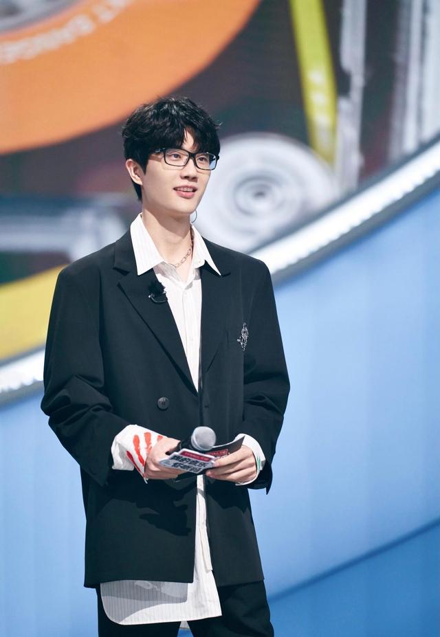 早期网络歌手近况:英年早逝、已被判刑、转战幕后,青春终会散场