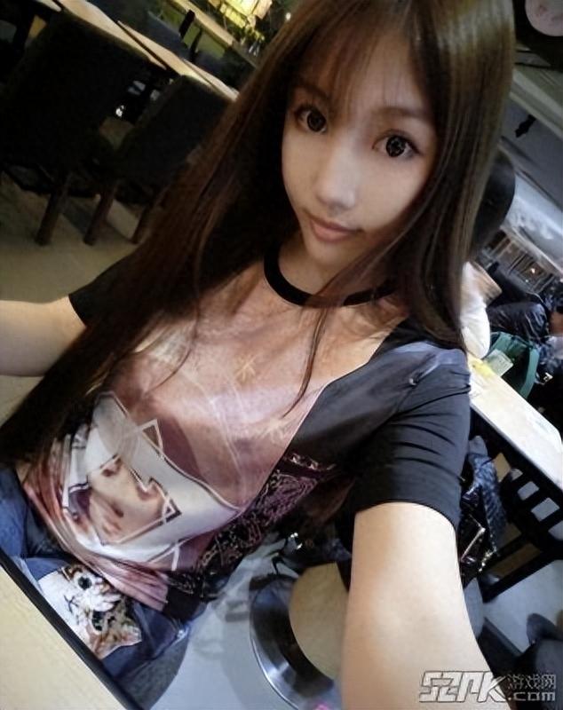 恒大歌舞团“三朵金花”同框，这颜值气质能歌善舞，谁能拒绝？