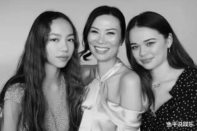 章泽天|曝章泽天二胎是试管双胎儿子,发文三倍爱疑官宣,被嘲面相变拉垮