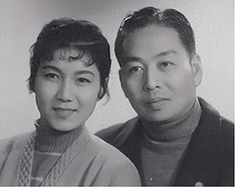 一句台词识破潜伏间谍，赵丽蓉去世23年后，多家官媒仍发文缅怀