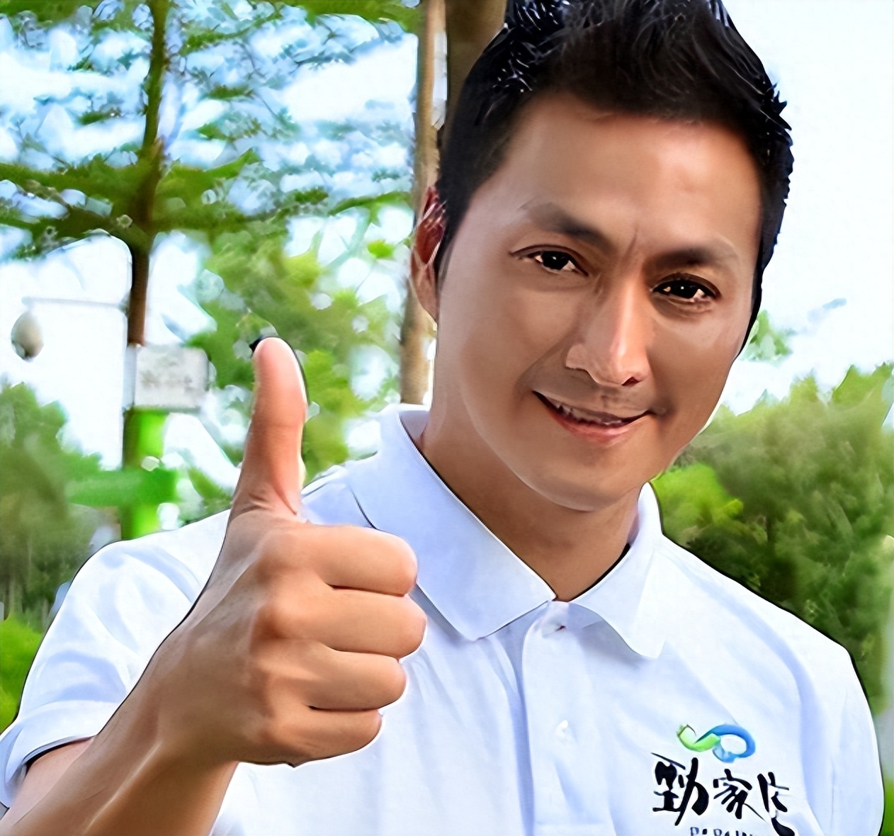 知名演员何家劲深夜发文:“人神共愤!自有天收!”评论区沦陷!