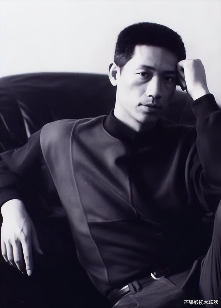 演员石凉：我这辈子最正确的决定，就是与丛珊离婚娶圈外人为妻