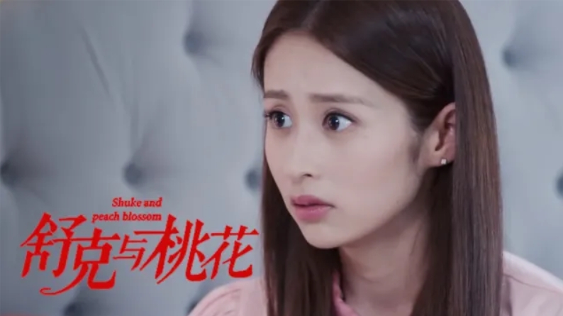 颖儿穿5岁女儿衣服秀身材,满柜衣服都是大牌,吊牌甚至都没剪