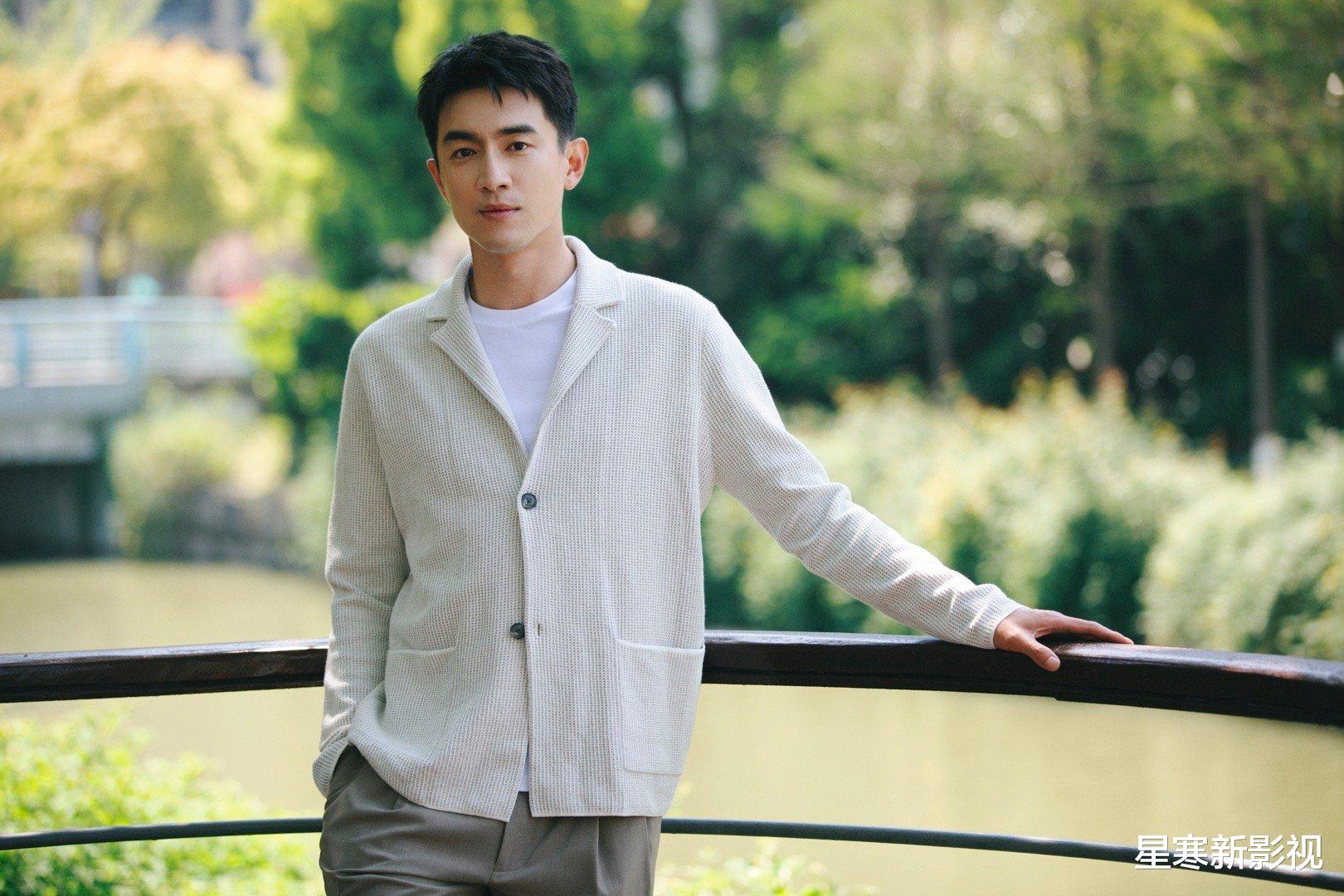 林更新迎来大爆发,两部新剧均定档央视,演艺事业将彻底腾飞!