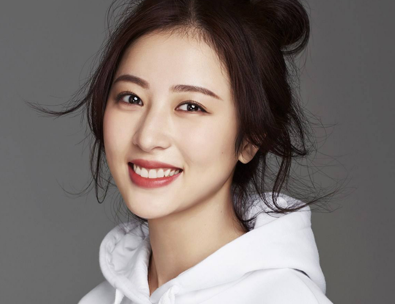 周雨彤|从复旦高材生，到优秀的演员，周雨彤用实力证明自己可以