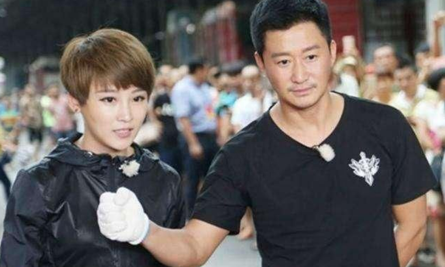 吴京“情人”一炮而红,脱下军装美到离谱,怪不得谢楠彻夜难眠