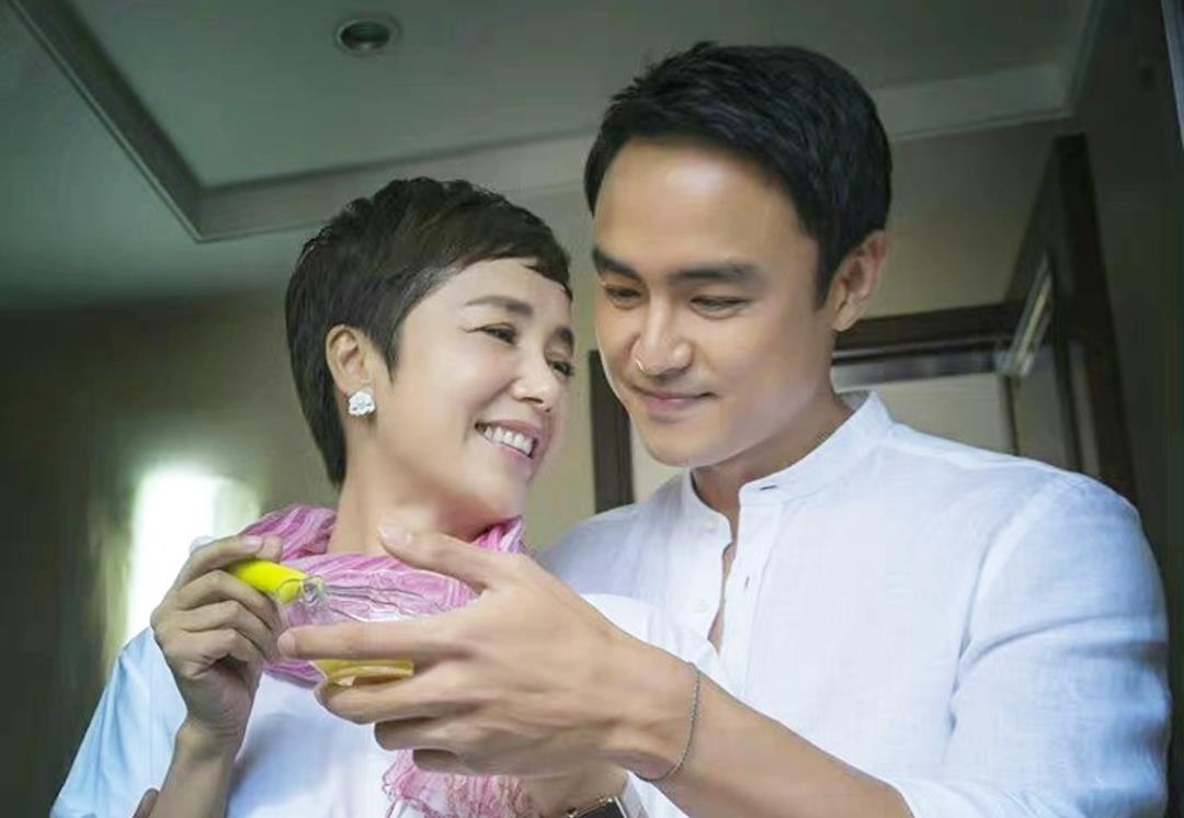 蒋雯丽|短短两个月，两位白玉兰视后接连翻车，演艺圈的糟糕现实，藏不住了