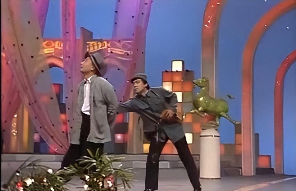 贪财又贪色,仗着资历在圈内“横行霸道”,这6位晚节不保真不冤