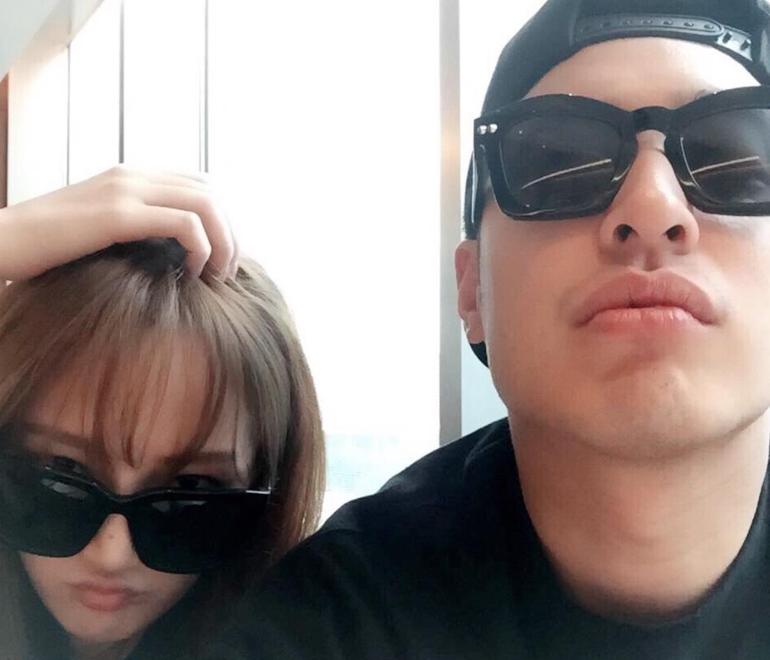 追星天花板！潘玮柏夫妇晒与孟佳后台合影，潘帅对演出赞不绝口