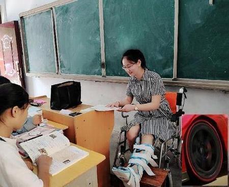 教师带病坚持上课可能成为历史,9月初或开始实施