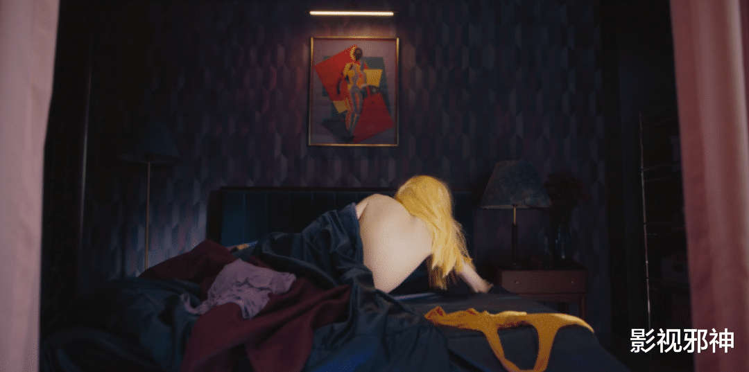 擦边女主播这次又玩脱了？