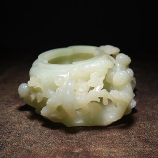 蚊子|清 和田玉喜上眉梢水洗