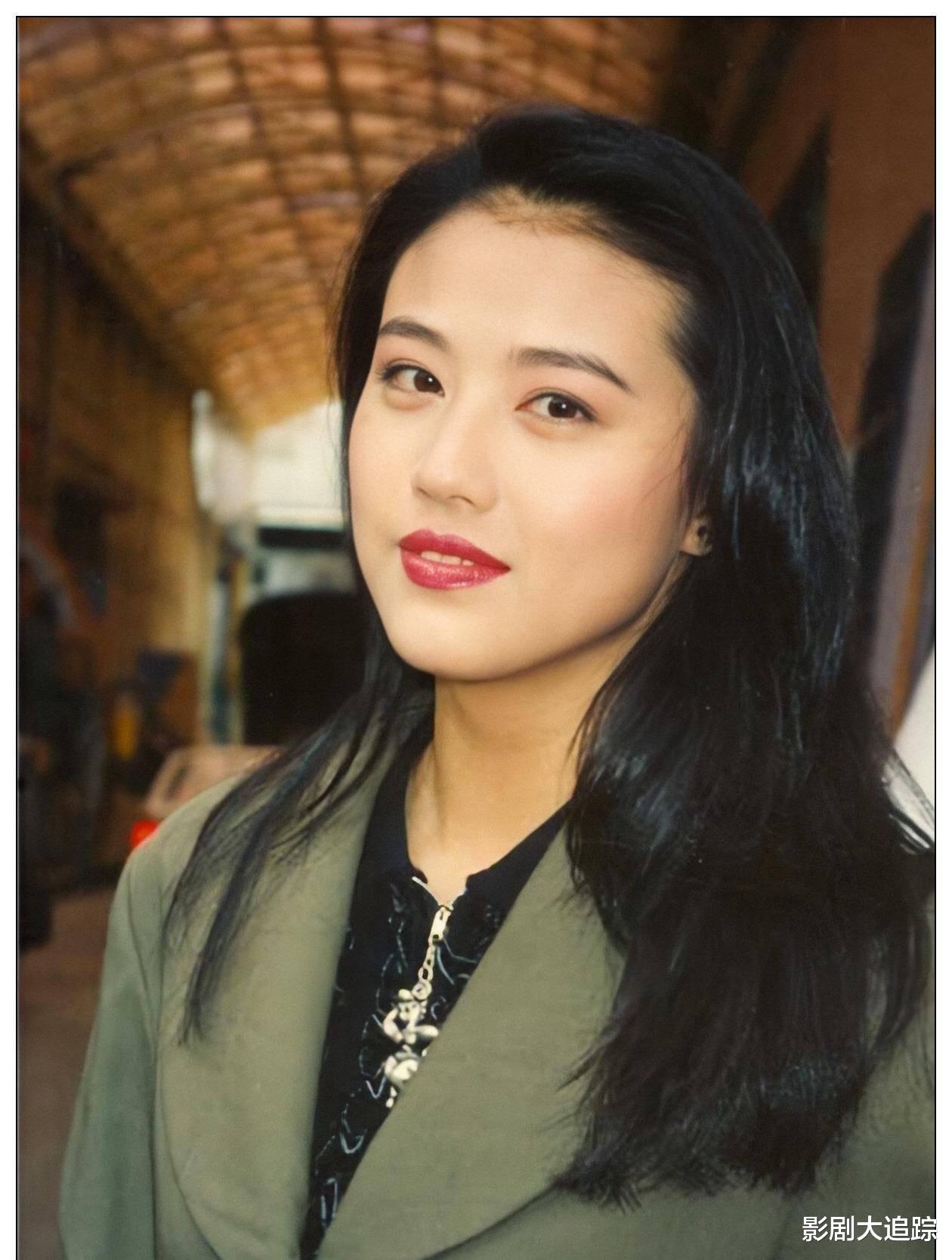 周海迷离世两位前任深情悼念,却遭网友区别对待,死因真相才暴露