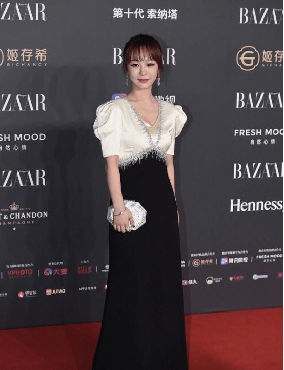 杨紫|杨紫:拒绝“性凝视”,从我做起