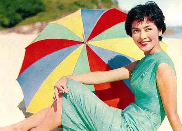 这是我见过最狠的报复，既然你把我抛弃，那我就嫁给你叔做你婶