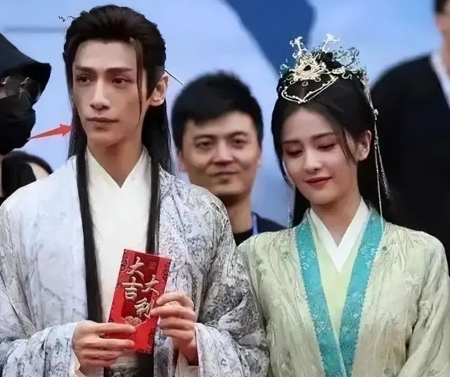 黄晓明 内娱的男星越减越丑？纷纷减肥瘦身，谁最适合“骨感”身材