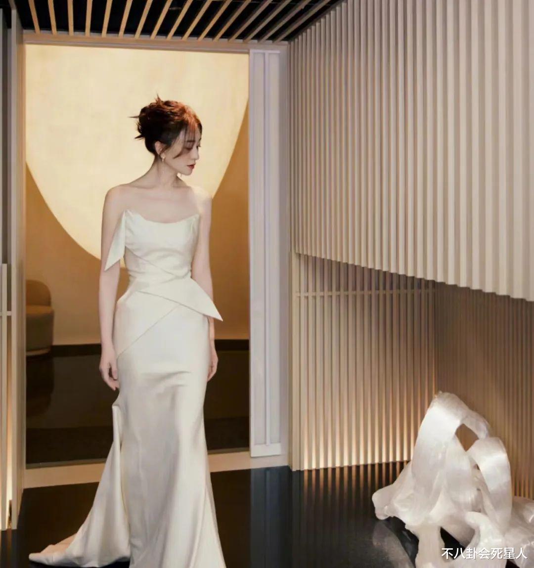 “不老女神”是假的，从林心如到殷桃，生图揭露“人间真实”