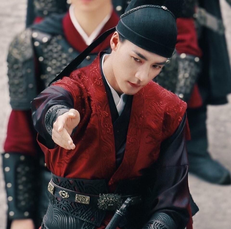 《锦绣安宁》首播将至,冲张晚意来的,我却被26岁男二号惊艳了