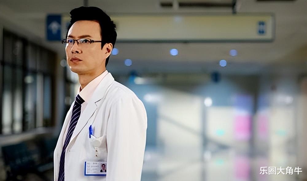 47岁演员朱铁:陪母亲战胜乳腺癌,把普通教师妻子宠成公主