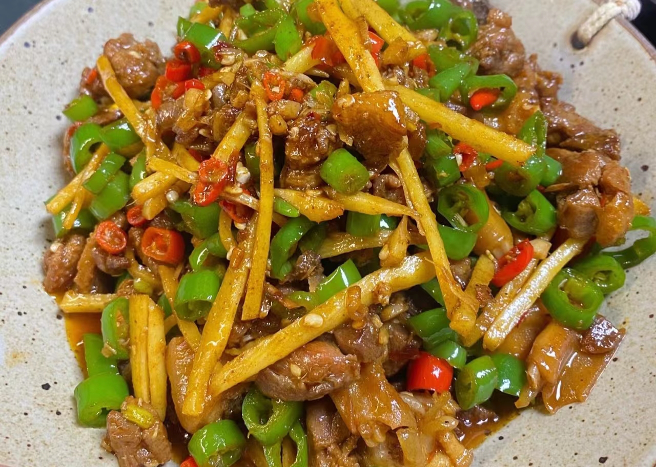 美食教程|夏天鸡肉牛肉靠边站,比猪肉便宜,营养比牛肉高,祛湿驱寒多吃它